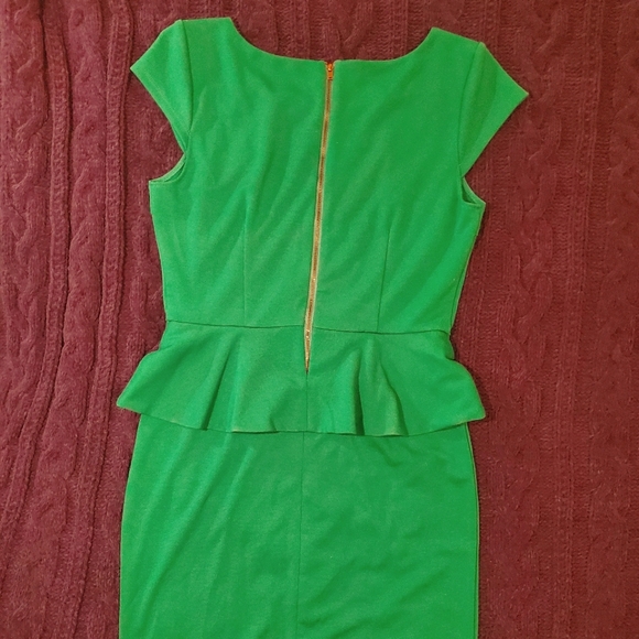 Gemma Peplum Dress - Picture 4 of 5